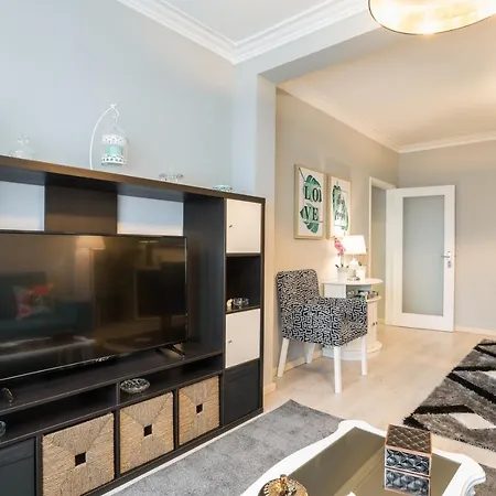 Metropolitan Gaia-porto * Vila Nova de Gaia